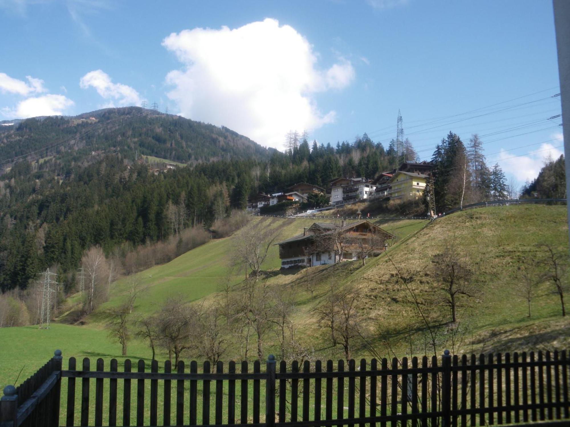 Haus Peter Schiestl Lejlighed Zell am Ziller Eksteriør billede